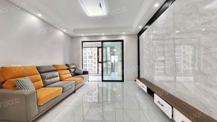 太湖郡府二手房实景图