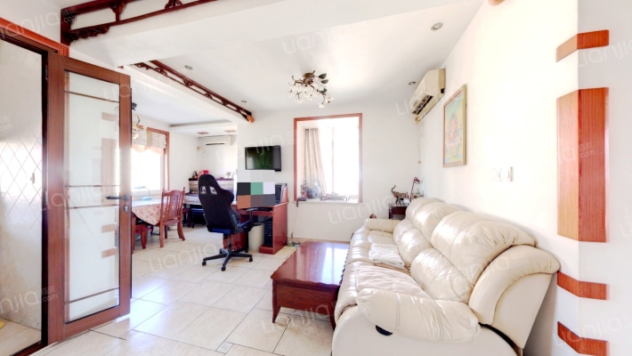 樱驼花园跃新园二手房实景图