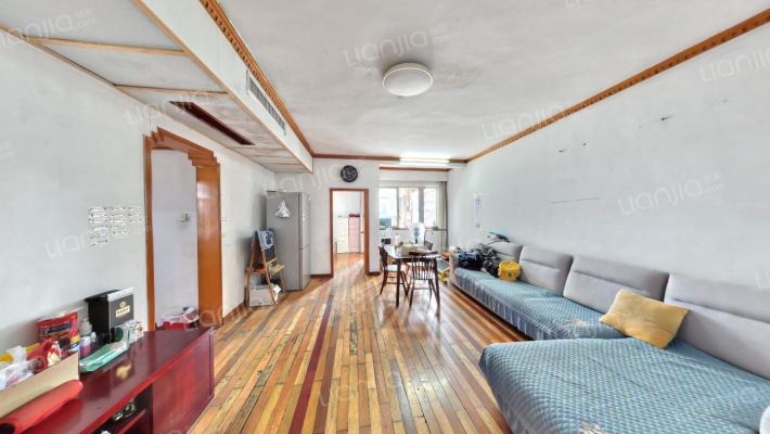 华天大酒店综合楼宿舍二手房实景图