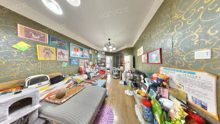 雕墅二手房实景图