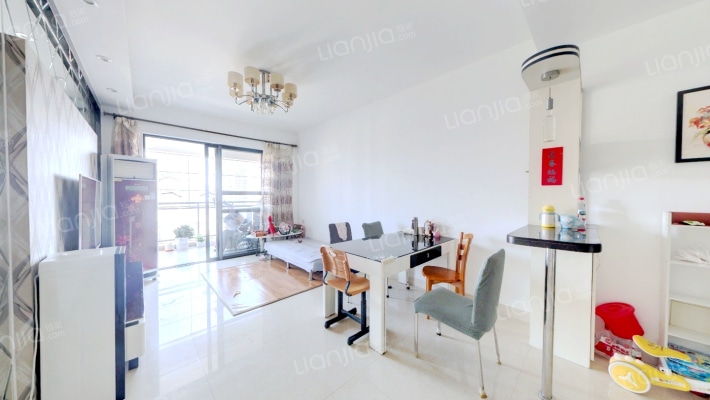 中铁 · 锦域蓝湾二手房实景图