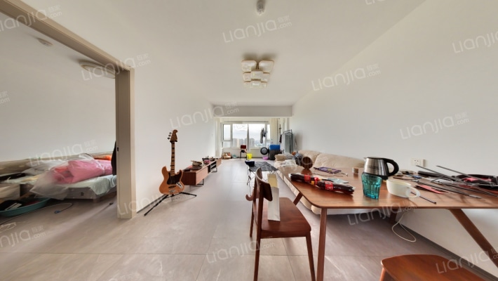 空港澜庭美景A区二手房实景图