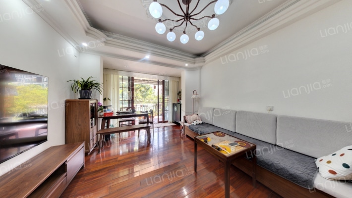 信义假日名城一期沁芳园二手房实景图