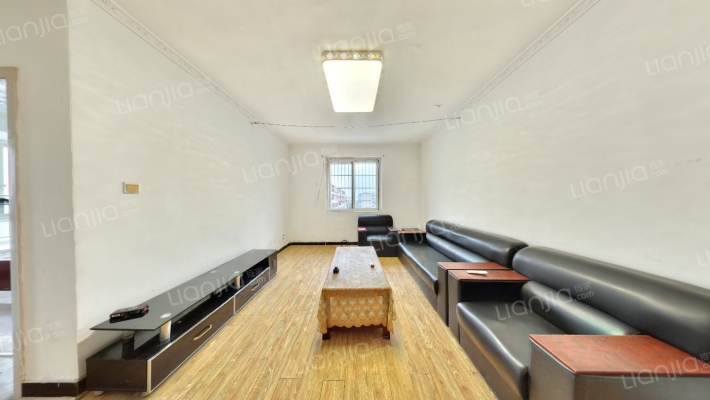 天兴小区二手房实景图