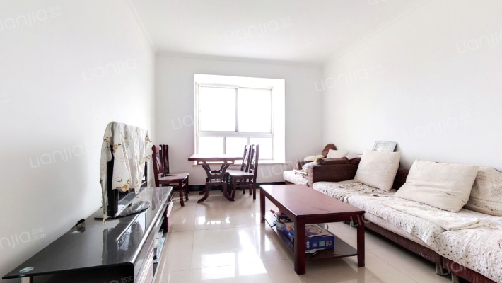 新府阳光二号院二手房实景图