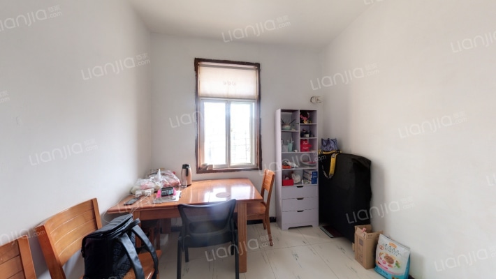 曙苑新村二手房实景图