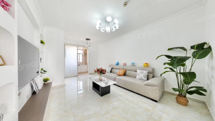 恒信伯爵公馆二手房实景图