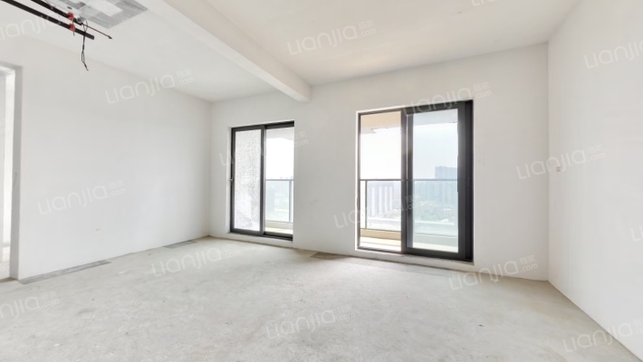 融侨滨江城天域二手房实景图