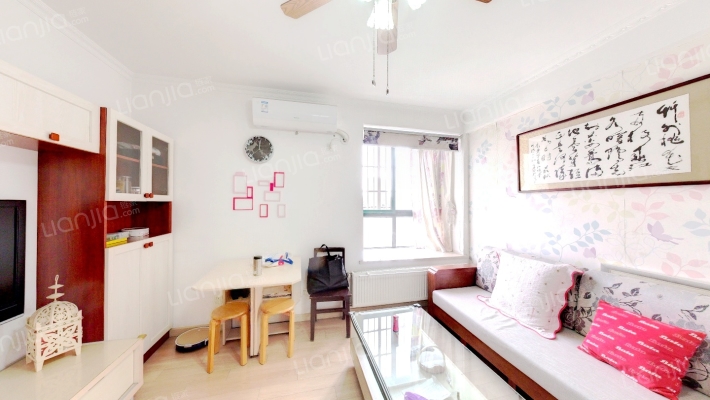 仕嘉名苑二手房实景图