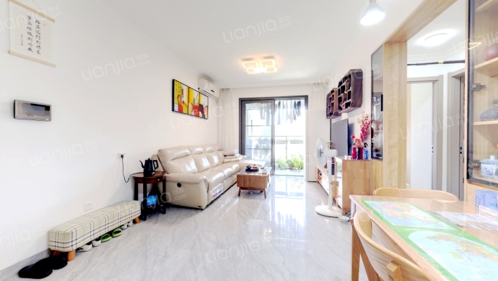 金众云山栖二手房实景图