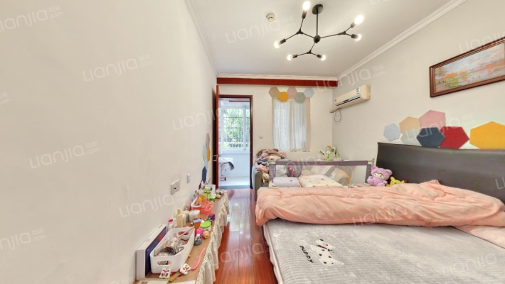 皇诰巷二手房实景图