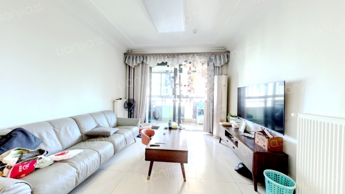 恒大广场C区二手房实景图