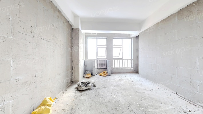 滨江花园二手房实景图