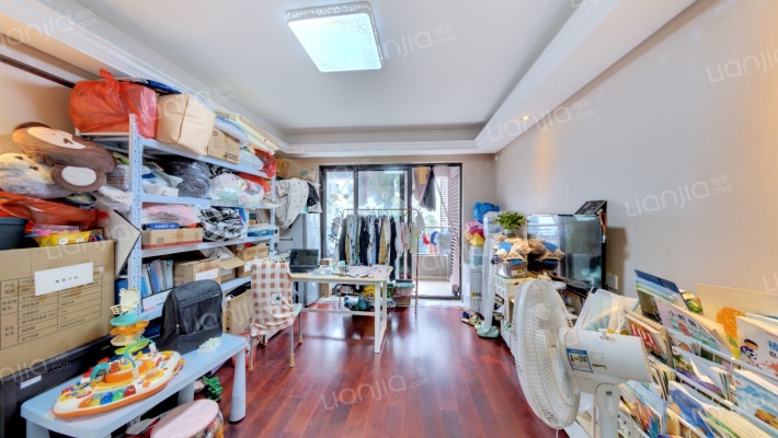 金地繁华里二手房实景图