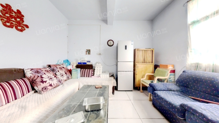 解放路土产公司家属院二手房实景图