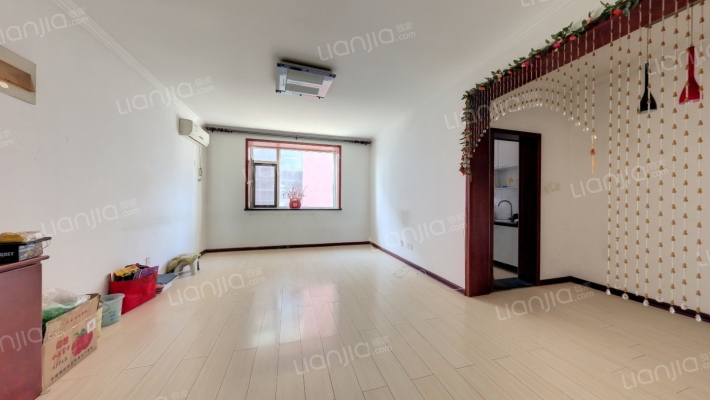 南华苑二手房实景图