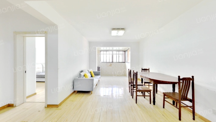 淳湖佳苑二手房实景图