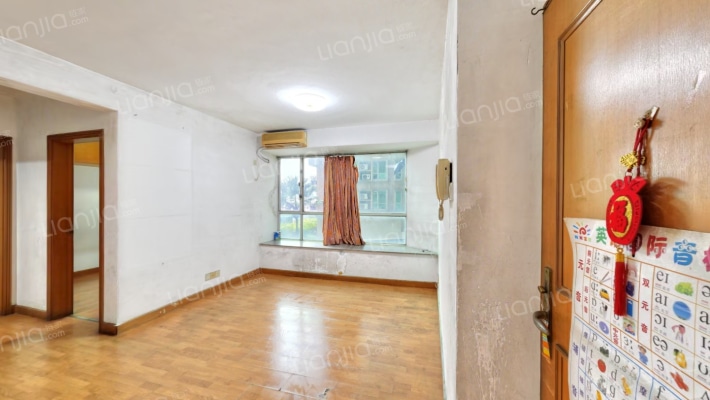 恒宝华庭二手房实景图