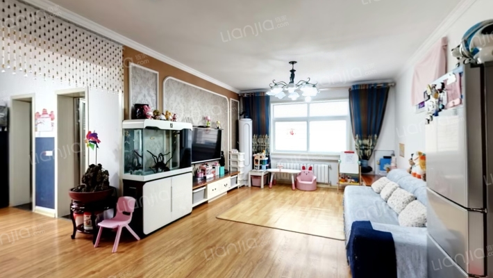 迎宾路6号院二手房实景图