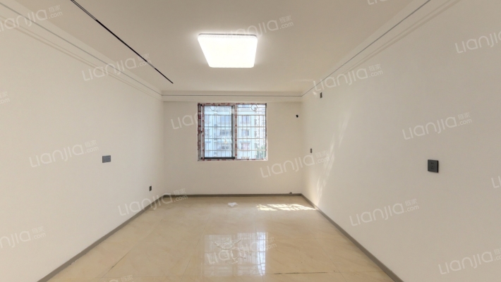 鸿源大楼二手房实景图