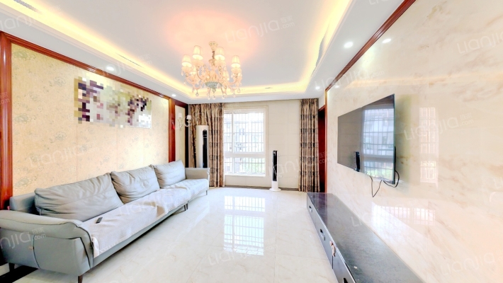 龙盛右岸名邸二手房实景图