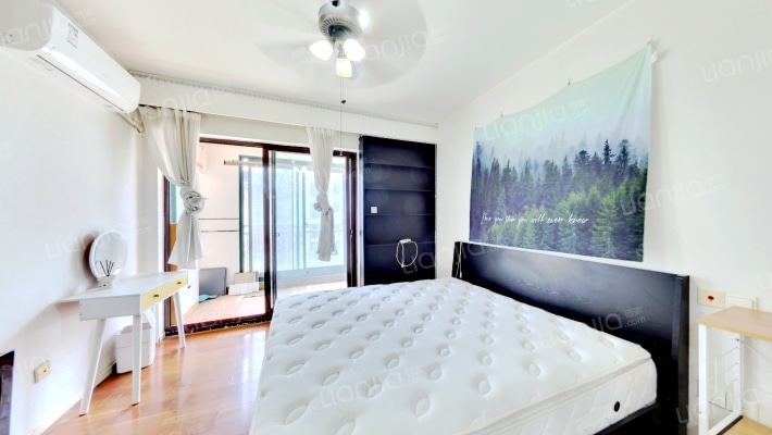 新东苑国际酒店式公寓二手房实景图