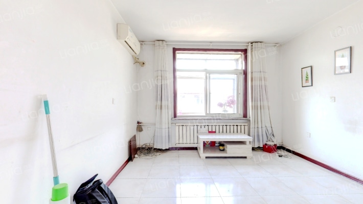 华瑞园南区二手房实景图