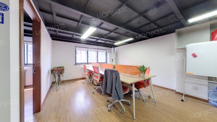 怡乐银座二手房实景图