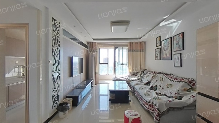 颐景蓝湾二手房实景图