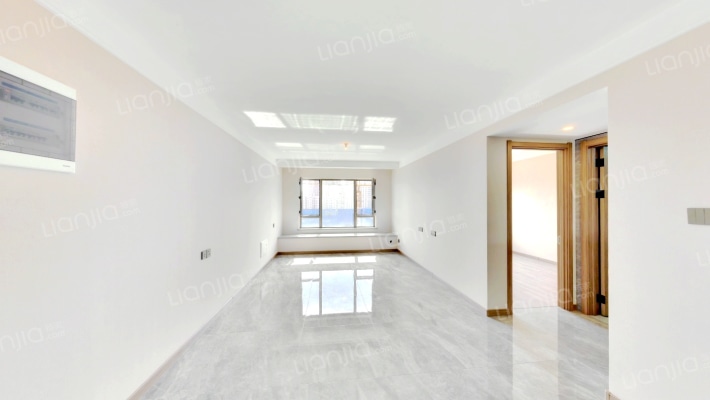 万科荣光路59号二手房实景图