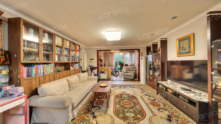 天之骄子二手房实景图