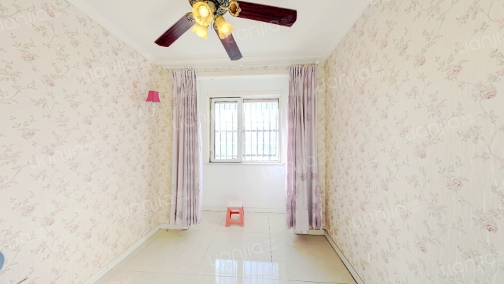 中奥嘉园一期二手房实景图