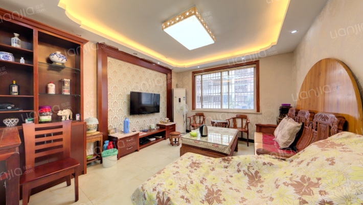 山隐新村二手房实景图