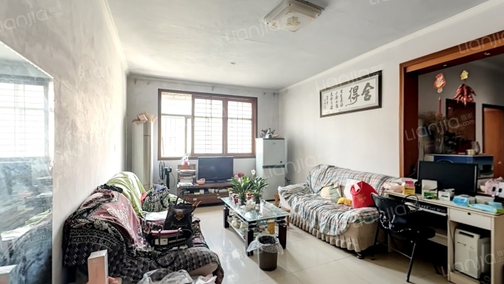 粮油贸易公司家属院二手房实景图