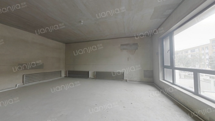 中海龙玺A区二手房实景图