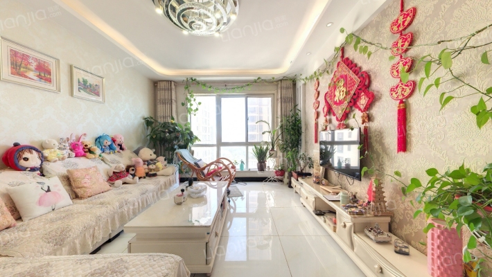 高新未未来二手房实景图