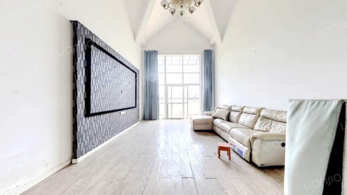 百合苑二手房实景图