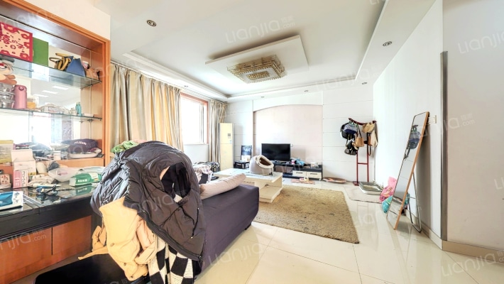 锦山花园二手房实景图