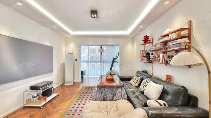 贵通御苑枫景二手房实景图