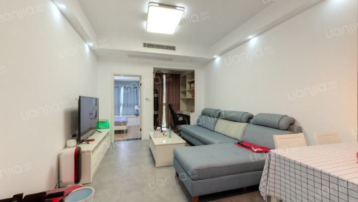 龙成小区二手房实景图