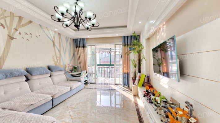 泊林公寓二手房实景图