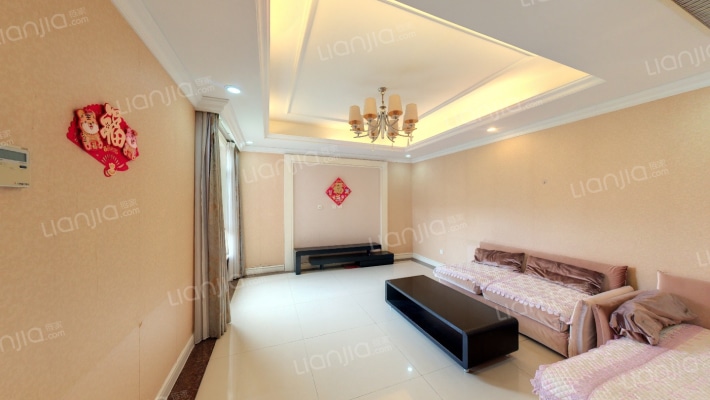 艾力枫社高尔夫花园二手房实景图