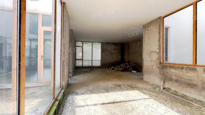 合院二手房实景图