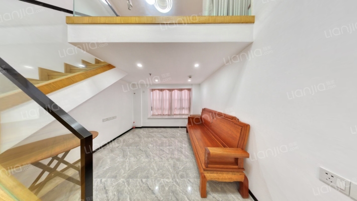 敏捷领航公馆二手房实景图