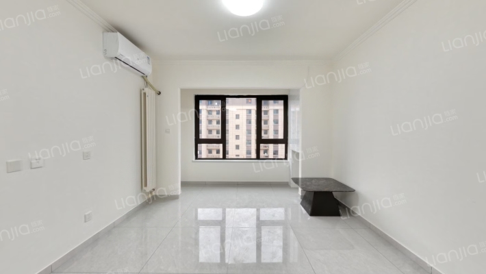 樱花北街8号院二手房实景图