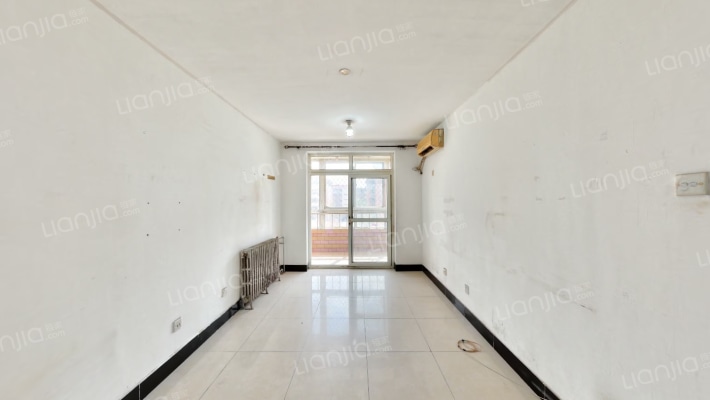 吕营嘉园A区二手房实景图