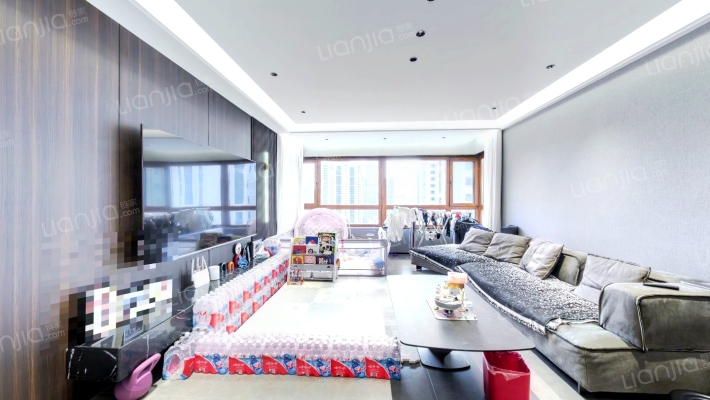 招商贝肯山五期二手房实景图