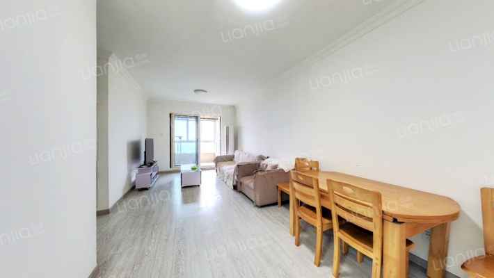 理想城市花园九期二手房实景图