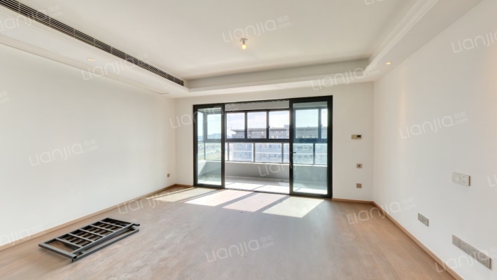 和萃澜庭二手房实景图