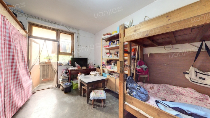 四川地质医院宿舍二手房实景图